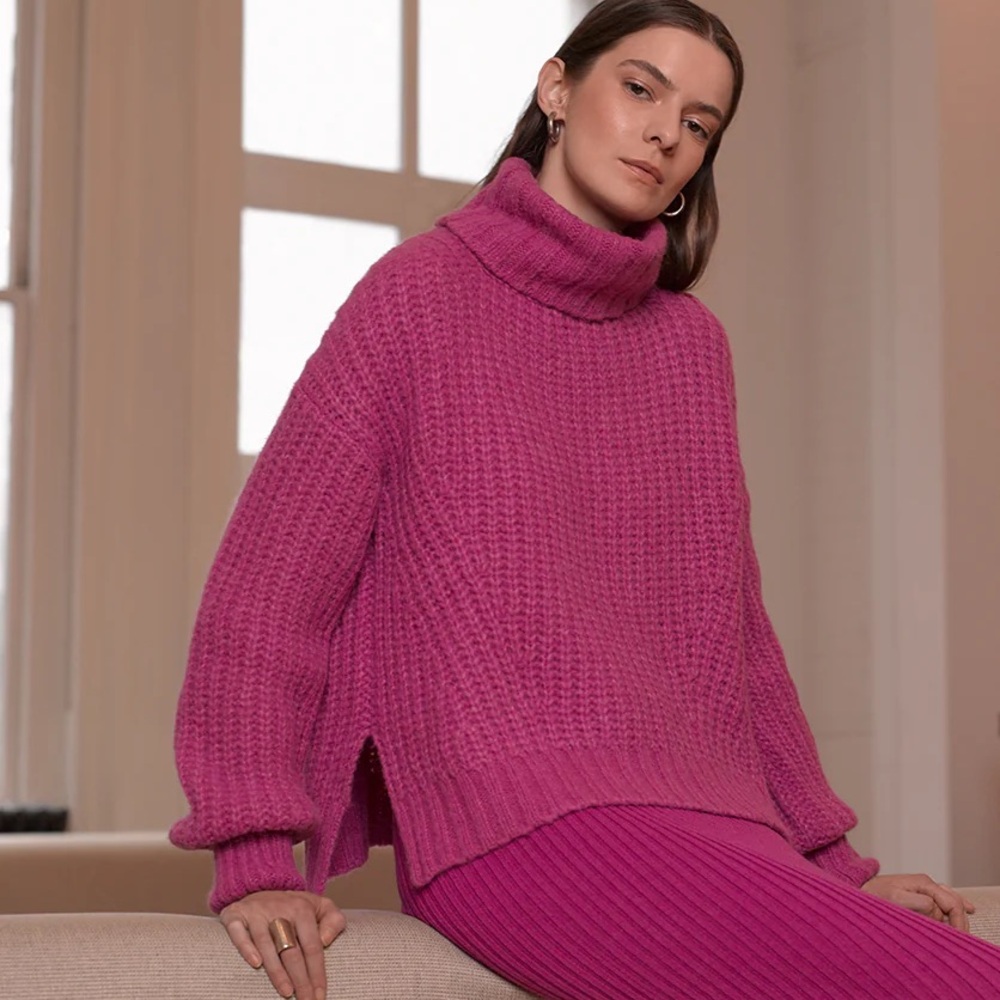 Cozy Fuchsia Turtleneck Sweater - Women's Cowl & Turtleneck